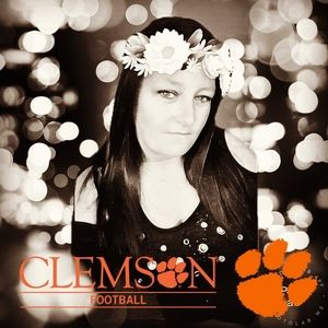 Meet your Posher, Toni